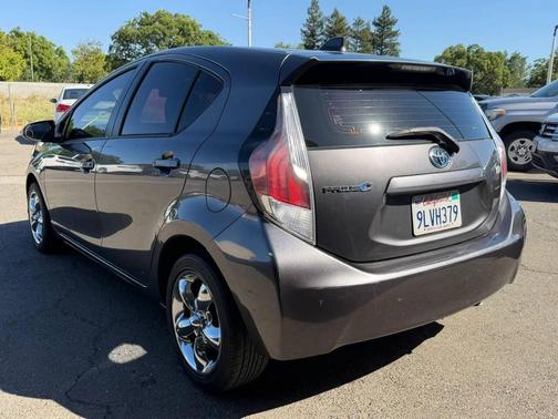 Black Sand Pearl 2015 Toyota Prius c Two