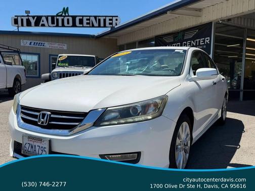 White Orchid Pearl 2013 Honda Accord EX-L