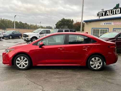 2020 Toyota Corolla LE