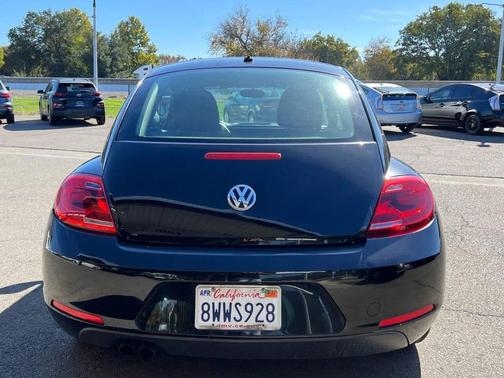 2015 Volkswagen Beetle 1.8T