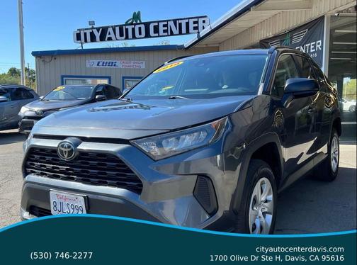 2019 Toyota RAV4 LE
