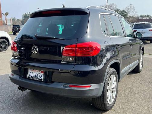 2017 Volkswagen Tiguan 2.0T Wolfsburg Edition