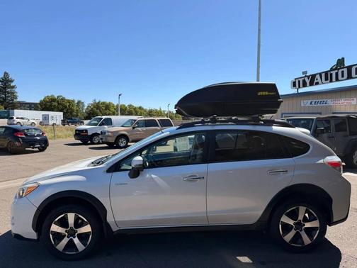 Satin White Pearl 2014 Subaru XV Crosstrek Hybrid Base
