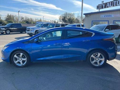 2018 Chevrolet Volt LT