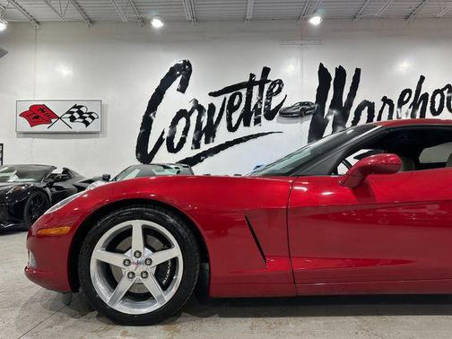 2005 Chevrolet Corvette Base