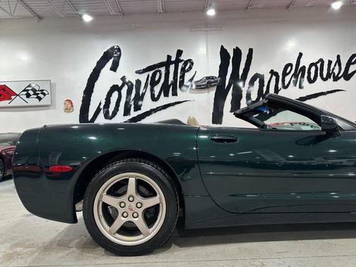 2000 Chevrolet Corvette Base