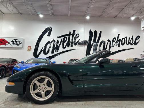 2000 Chevrolet Corvette Base