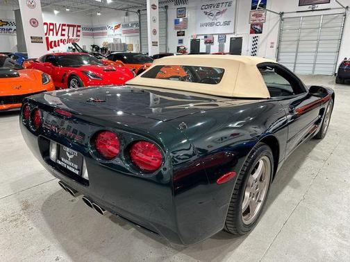 2000 Chevrolet Corvette Base