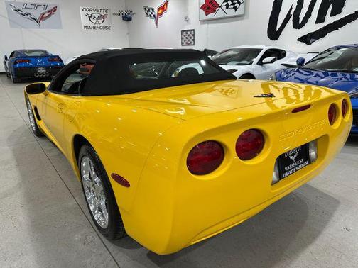 2002 Chevrolet Corvette Base