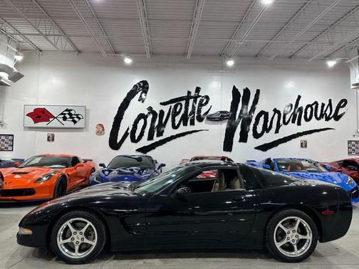 2004 Chevrolet Corvette Base