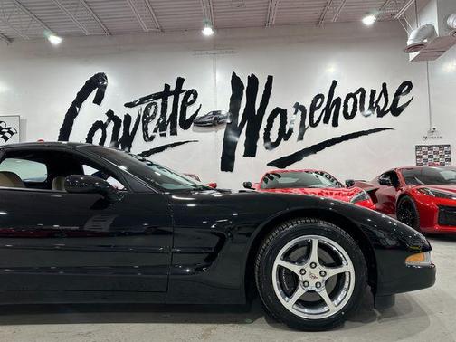 2004 Chevrolet Corvette Base