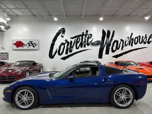2005 Chevrolet Corvette Base