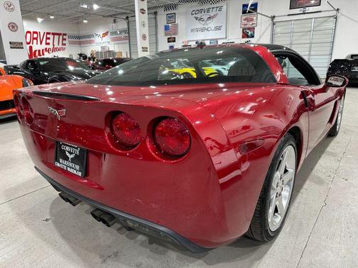 2005 Chevrolet Corvette Base