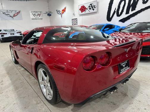 2005 Chevrolet Corvette Base