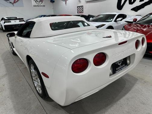 2001 Chevrolet Corvette Base