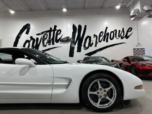 2004 Chevrolet Corvette Base