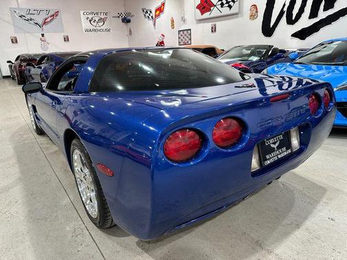 2002 Chevrolet Corvette Base