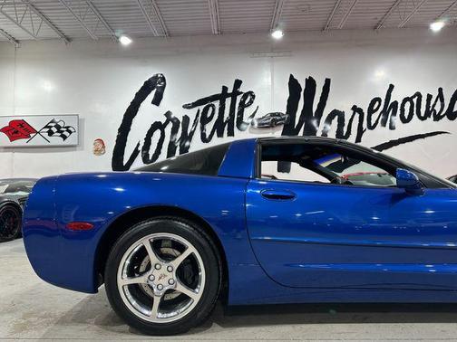 2002 Chevrolet Corvette Base