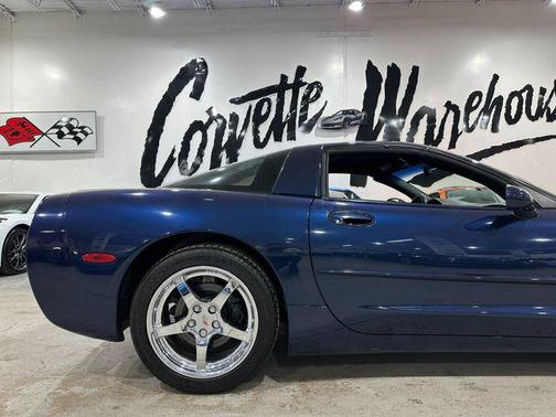 1999 Chevrolet Corvette Base