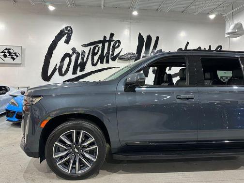 2021 Cadillac Escalade ESV Sport