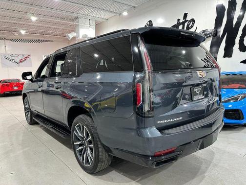 2021 Cadillac Escalade ESV Sport
