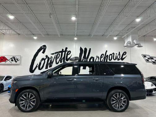 2021 Cadillac Escalade ESV Sport