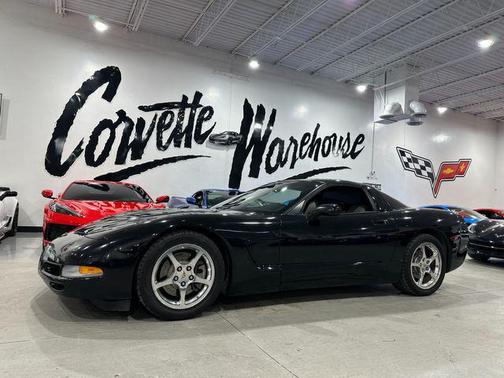 2004 Chevrolet Corvette Base