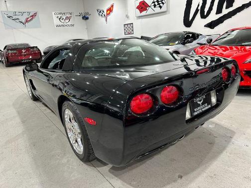 2003 Chevrolet Corvette Base