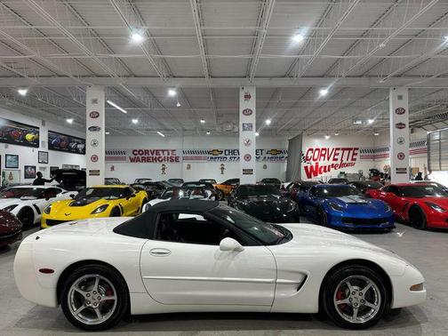 2001 Chevrolet Corvette Base
