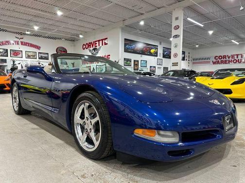 LeMans Blue 2004 Chevrolet Corvette Base