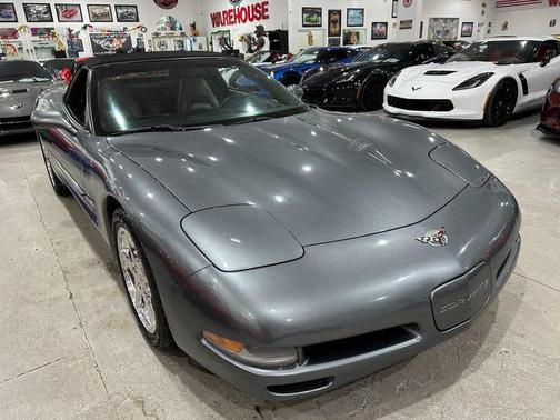 2003 Chevrolet Corvette Base