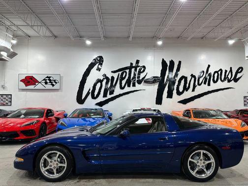 2004 Chevrolet Corvette Base