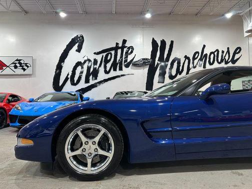 2004 Chevrolet Corvette Base