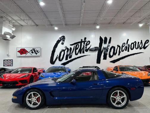 2004 Chevrolet Corvette Base
