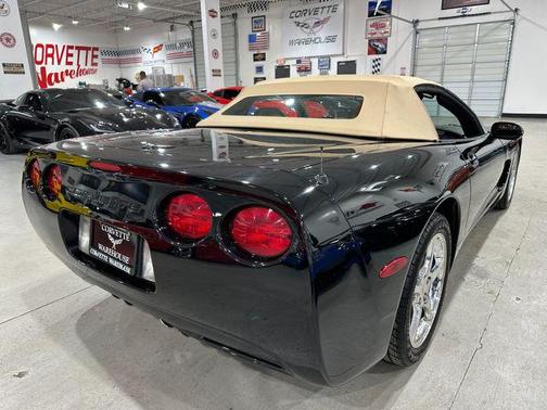 2002 Chevrolet Corvette Base