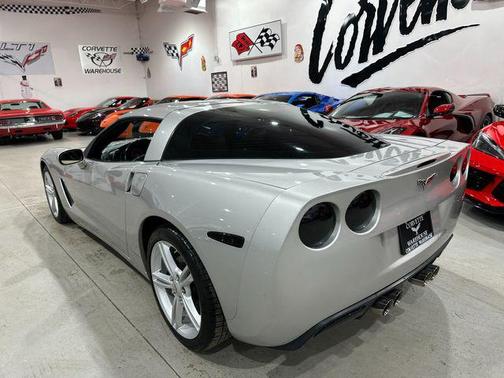 2005 Chevrolet Corvette Base