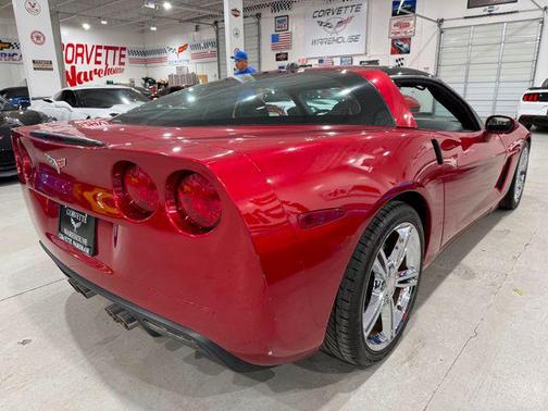 2005 Chevrolet Corvette Base