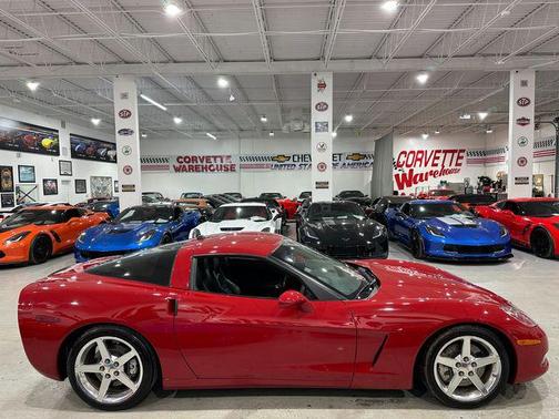 2005 Chevrolet Corvette Base