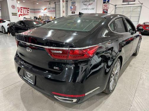2019 Kia Cadenza Limited