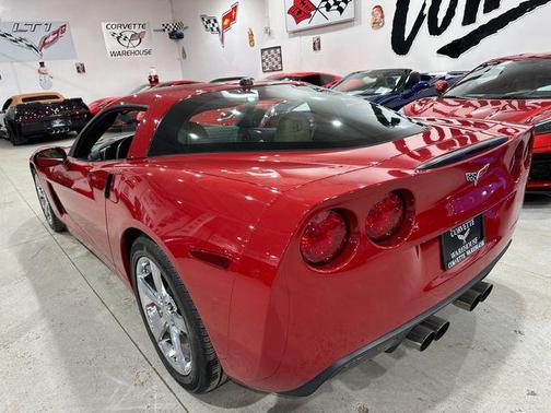 2005 Chevrolet Corvette Base