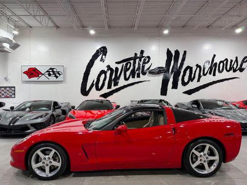 2005 Chevrolet Corvette Base