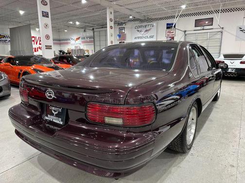 1995 Chevrolet Caprice Impala SS LT-1, 17',  Auto, Gorgeous, Only 76k!