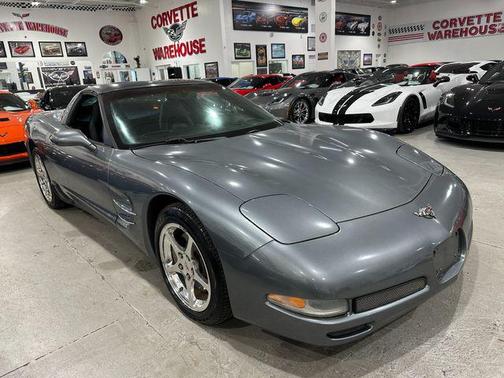 2003 Chevrolet Corvette Base