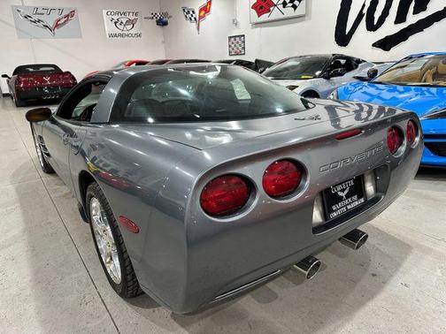 2003 Chevrolet Corvette Base