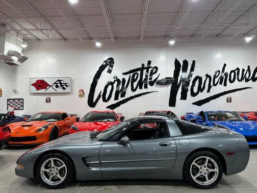 2004 Chevrolet Corvette Base