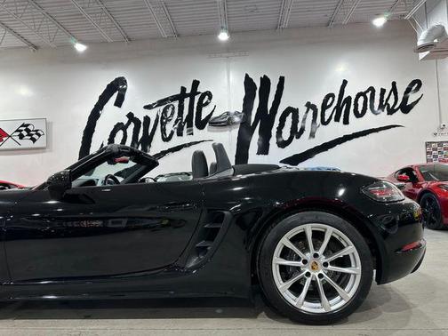 2017 Porsche 718 Boxster S