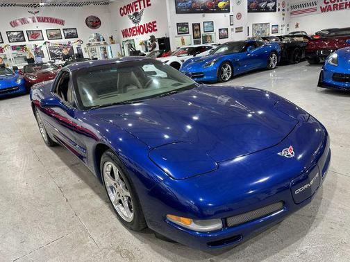 2004 Chevrolet Corvette Base