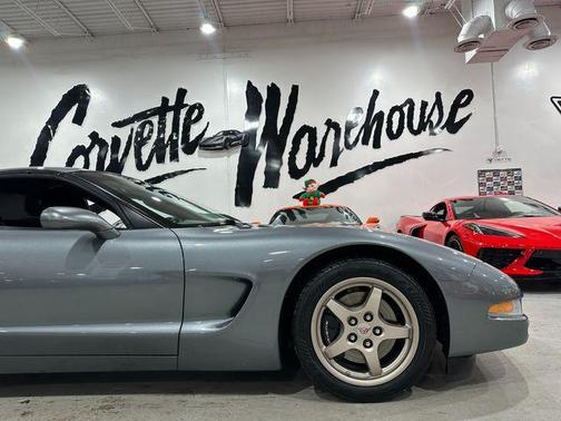 2003 Chevrolet Corvette Base