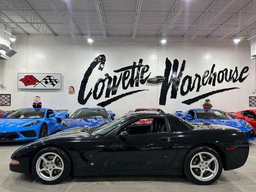 2000 Chevrolet Corvette Base