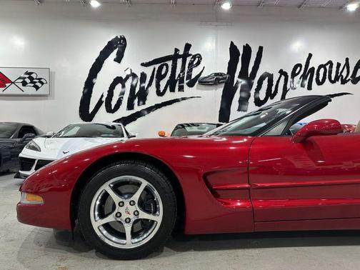 2004 Chevrolet Corvette Base